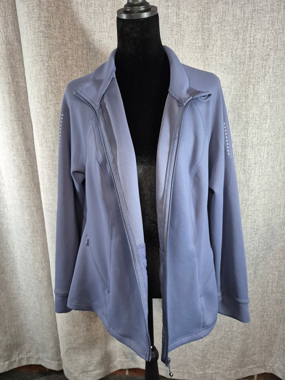32 Degrees Heat Women's Large Periwinkle Zip Performance Jacket Stretch Athletic
